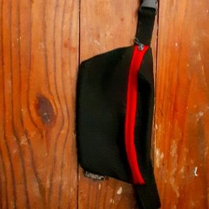 Fanny pack